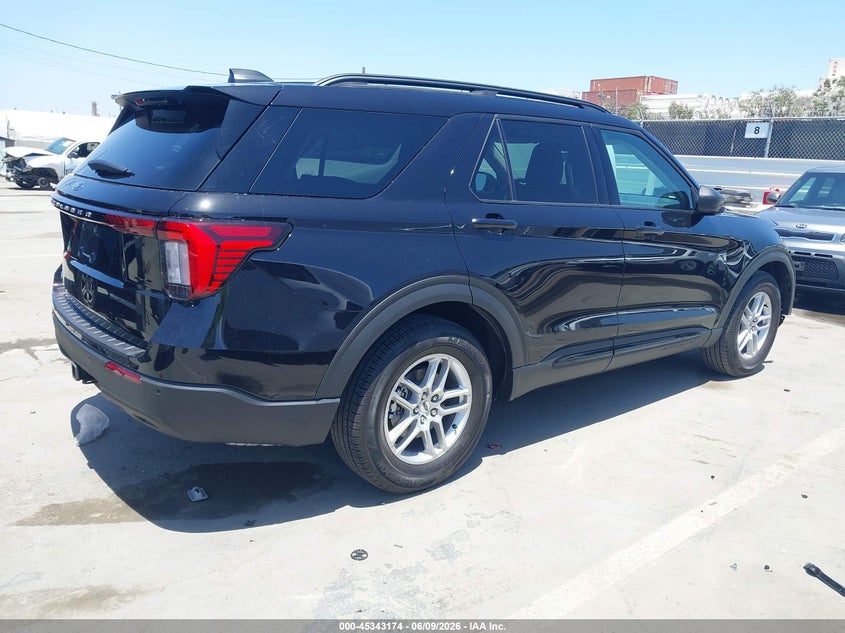 2026 Ford Explorer VIN 1FMUK7DH3TGA46109 IAAI salvage auction — FRONT END, Salvage (California), sold $13,100 on 2026-07-29 (photo 4)