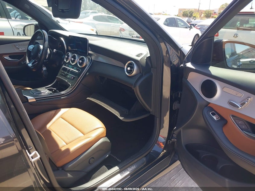 2021 Mercedes-benz Glc VIN W1N0G8EB4MF941080 IAAI salvage auction — NORMAL WEAR, Salvage Title, sold $14,900 on 2026-07-13 (photo 5)