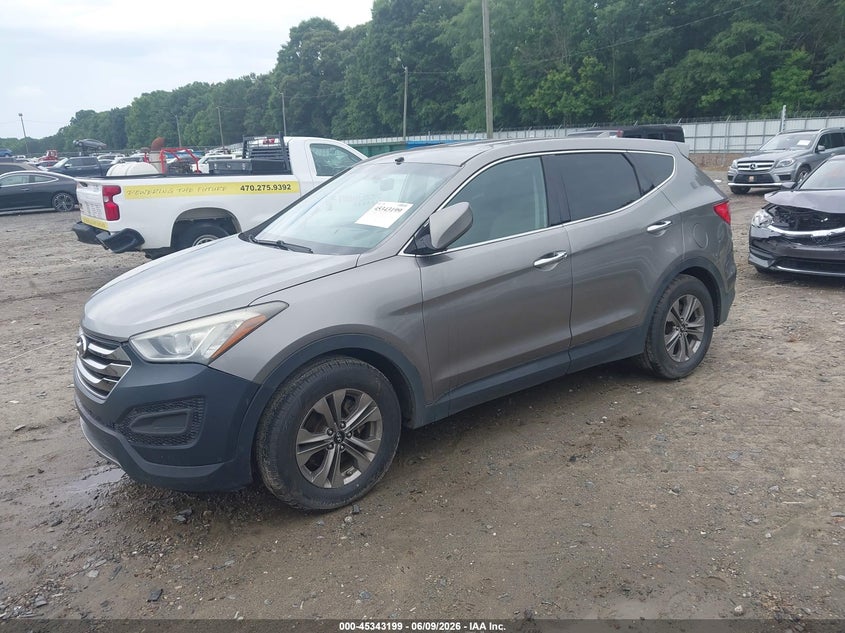 2015 Hyundai Santa fe VIN 5XYZT3LB3FG272364 IAAI salvage auction — NORMAL WEAR, Salvage Title, sold $1,250 on 2026-07-09 (photo 2)