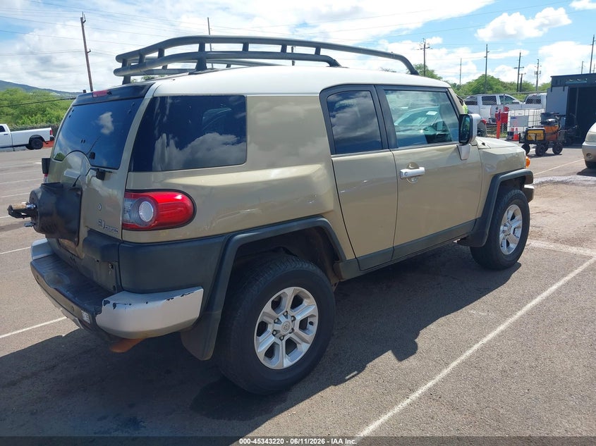 2014 Toyota Fj cruiser VIN JTEBU4BF6EK187550 IAAI salvage auction — REAR END, Salvage (Hawaii), sold $8,000 on 2026-08-18 (photo 4)