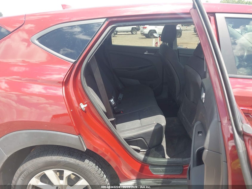 2020 Hyundai Tucson VIN KM8J23A4XLU181912 IAAI salvage auction — FRONT END, Salvage (Arkansas), sold $25 on 2026-07-08 (photo 8)