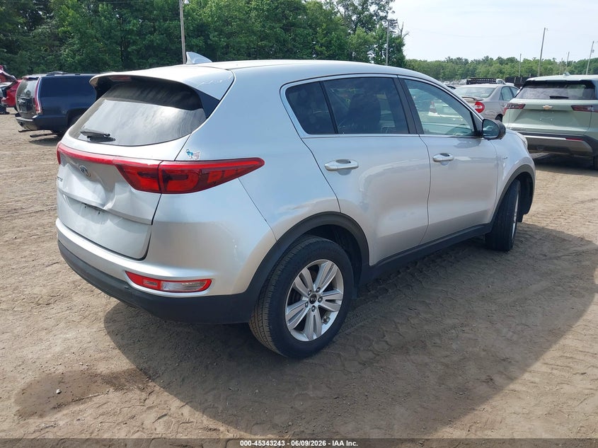2018 Kia Sportage VIN KNDPMCACXJ7437879 IAAI salvage auction — NORMAL WEAR, Salvage Title, sold $2,375 on 2026-07-15 (photo 4)
