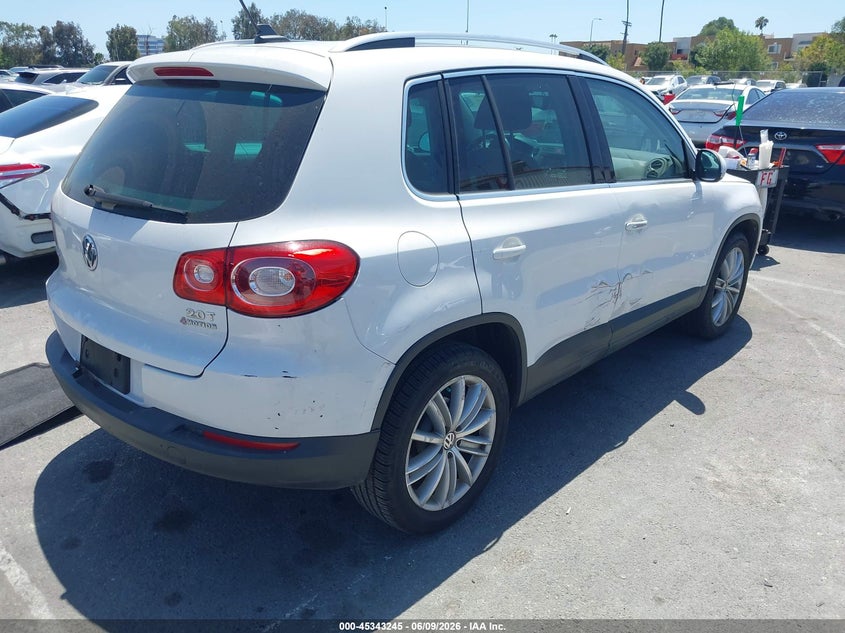 2011 Volkswagen Tiguan VIN WVGBV7AX6BW534596 IAAI salvage auction — NORMAL WEAR, Clear - Dealer Only (California), sold $625 on 2026-07-09 (photo 4)