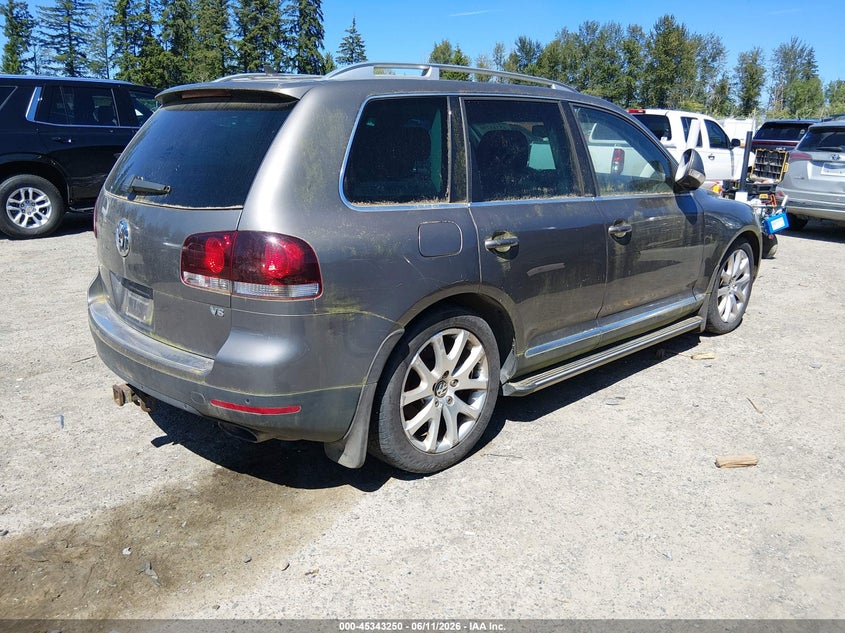 2008 Volkswagen Touareg VIN WVGMB77L18D038664 IAAI salvage auction — NORMAL WEAR, Clear (Washington), sold $425 on 2026-07-15 (photo 4)