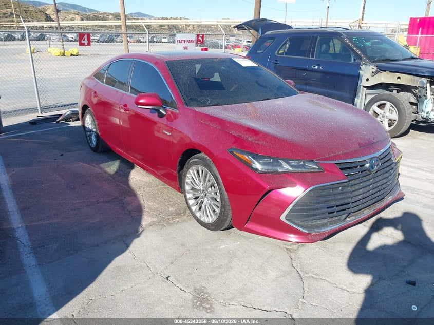 2019 Toyota Avalon VIN 4T1B21FB5KU006322 IAAI salvage auction — SIDE, Wait Title, sold $10,000 on 2026-08-07 (photo 1)