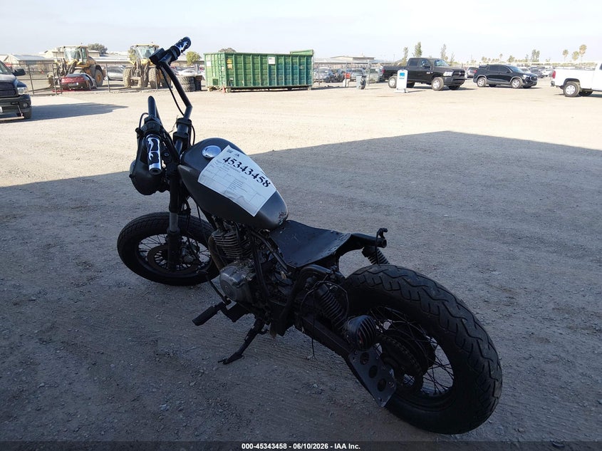 2002 Suzuki Gz250 VIN VTTNJ48A222102315 IAAI salvage auction — REAR END, Salvage (California), sold $100 on 2026-07-06 (photo 3)