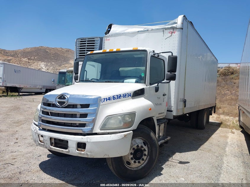 2016 Hino 258/268 VIN 5PVNJ8JV8G4S59933 IAAI salvage auction — ROLLOVER, Salvage (California), sold $8,350 on 2026-07-07 (photo 2)