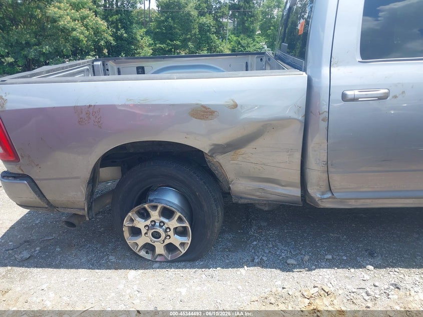 2024 Ram 2500 VIN 3C6UR5FL5RG402408 IAAI salvage auction — BIOHAZARD/CHEMICAL, Salvage Title, sold $17,200 on 2026-07-23 (photo 6)