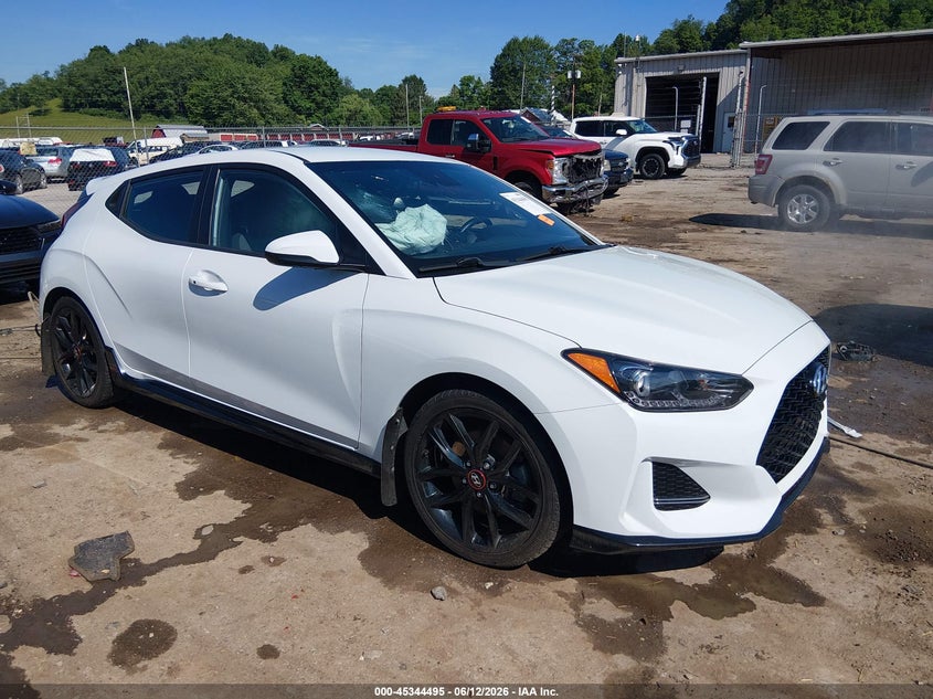2020 Hyundai Veloster VIN KMHTH6AB3LU023760 IAAI salvage auction — SIDE, Salvage (West Virginia), sold $1,050 on 2026-08-23 (photo 1)