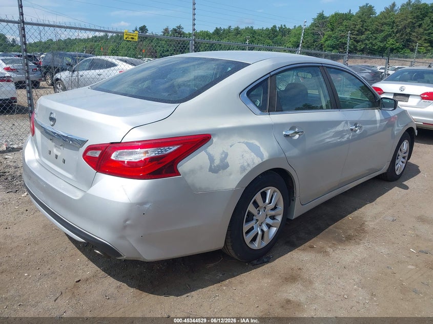 2017 Nissan Altima VIN 1N4AL3AP0HN321484 IAAI salvage auction — FRONT END, Salvage (Massachusetts), sold $675 on 2026-07-19 (photo 4)