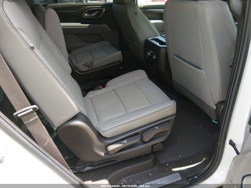2023 Gmc Yukon VIN 1GKS2BKD3PR442263 IAAI salvage auction — REAR END, Salvage Title, sold $29,500 on 2026-07-20 (photo 8)