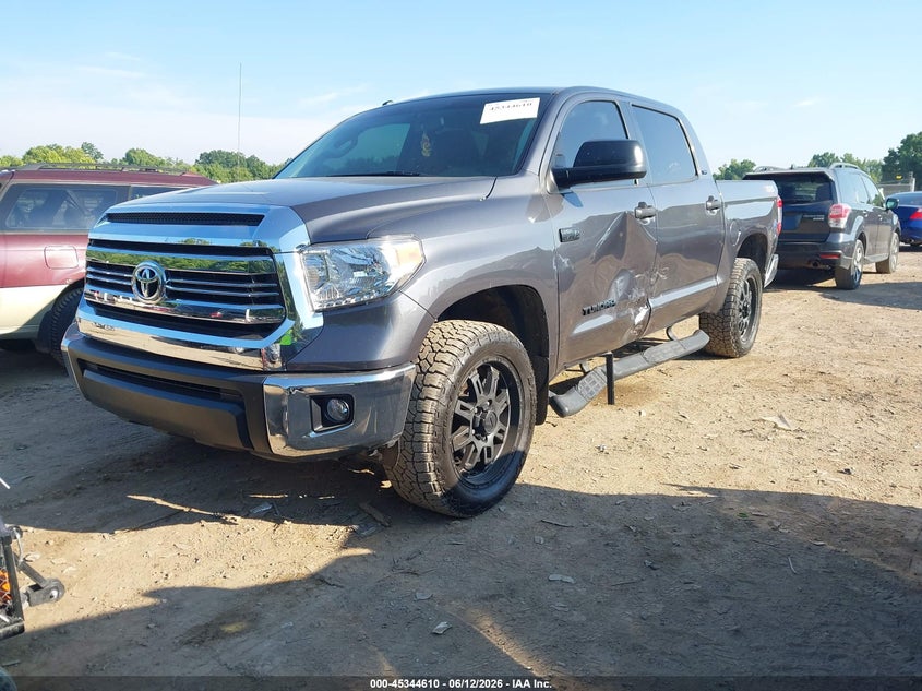 2017 Toyota Tundra VIN 5TFDW5F12HX598253 IAAI salvage auction — LEFT SIDE, Salvage (Tennessee), sold $15,050 on 2026-07-15 (photo 2)