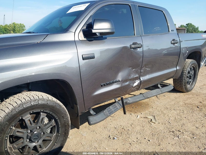 2017 Toyota Tundra VIN 5TFDW5F12HX598253 IAAI salvage auction — LEFT SIDE, Salvage (Tennessee), sold $15,050 on 2026-07-15 (photo 6)