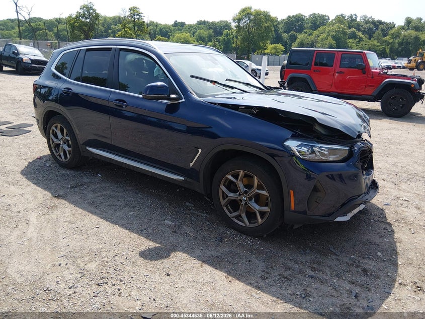 2022 BMW X3 VIN 5UX53DP04N9M49239 — IAAI salvage auction photo