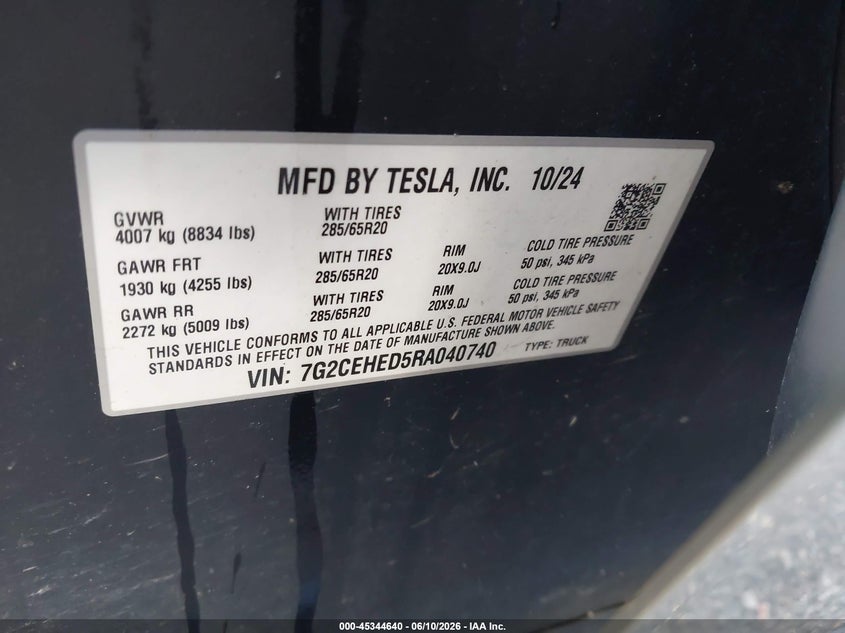 2024 Tesla Cybertruck VIN 7G2CEHED5RA040740 IAAI salvage auction — FRONT & REAR, Salvage (Tennessee), sold $1,550 on 2026-07-30 (photo 9)