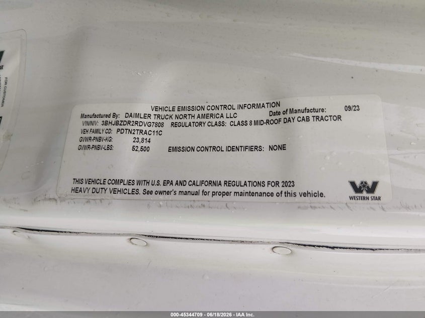 2024 Western star/auto car 57x chassis VIN 3BHJBZDR2RDVG7808 IAAI salvage auction — ALL OVER, Wait Title, sold $5,000 on 2026-10-14 (photo 8)