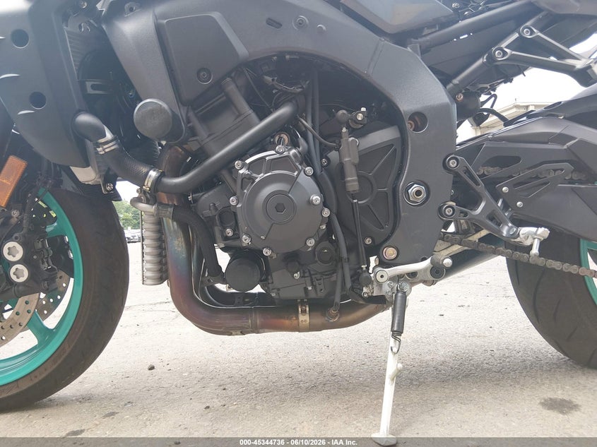 2024 Yamaha Mt VIN JYARN79E1RA001404 IAAI salvage auction — FRONT END, Salvage Title, sold $2,900 on 2026-08-25 (photo 9)