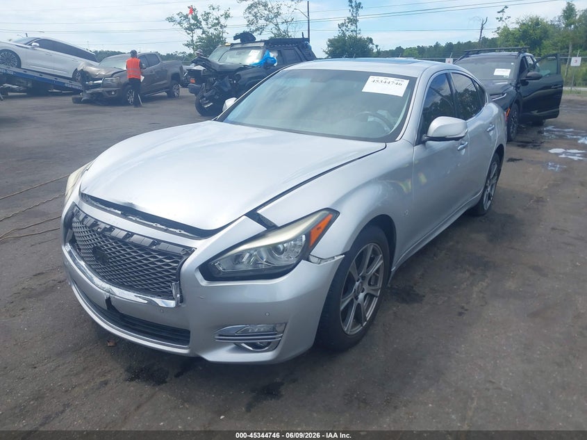 2015 Infiniti Q70 VIN JN1BY1AP5FM542038 IAAI salvage auction — FRONT END, Rebuildable (Florida), sold $2,225 on 2026-07-14 (photo 2)