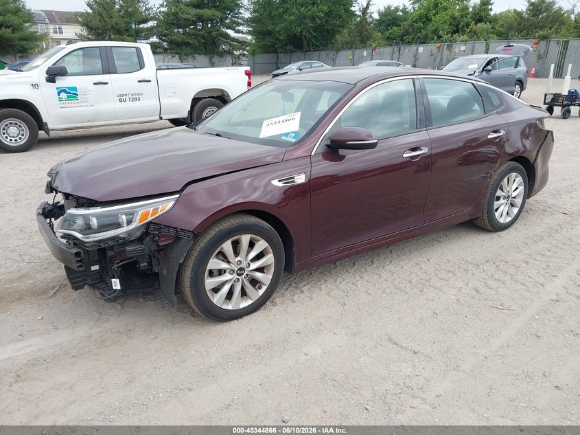 2016 Kia Optima VIN 5XXGU4L30GG093871 IAAI salvage auction — FRONT & REAR, Salvage (Idaho), sold $1,325 on 2026-07-07 (photo 2)
