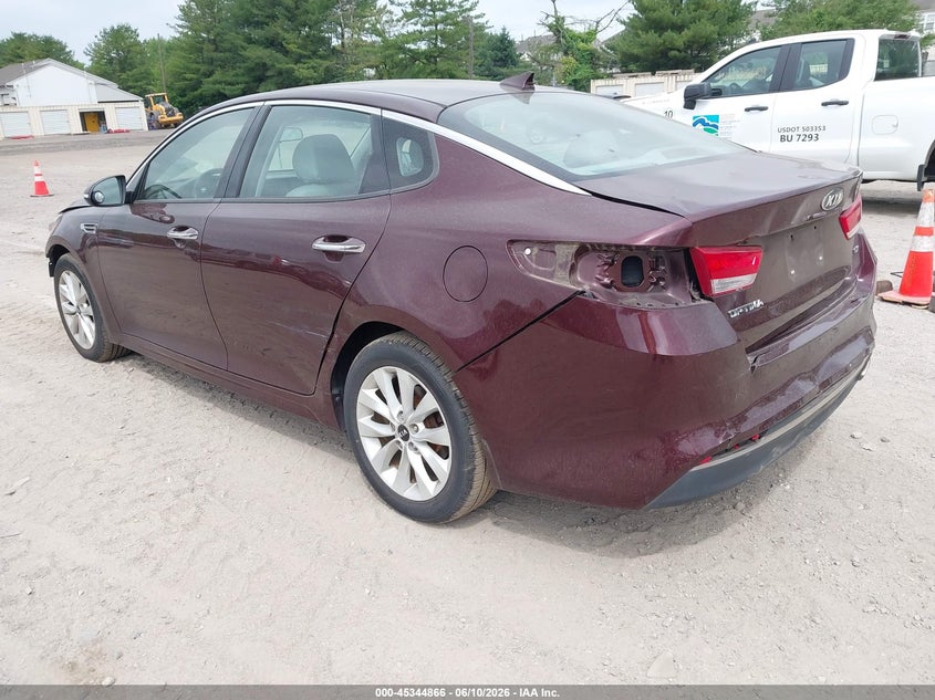 2016 Kia Optima VIN 5XXGU4L30GG093871 IAAI salvage auction — FRONT & REAR, Salvage (Idaho), sold $1,325 on 2026-07-07 (photo 3)