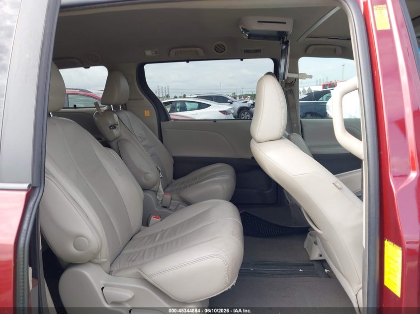 2013 Toyota Sienna VIN 5TDYK3DC8DS377259 IAAI salvage auction — WATER/FLOOD, Rebuildable (Florida), sold $2,000 on 2026-07-23 (photo 8)
