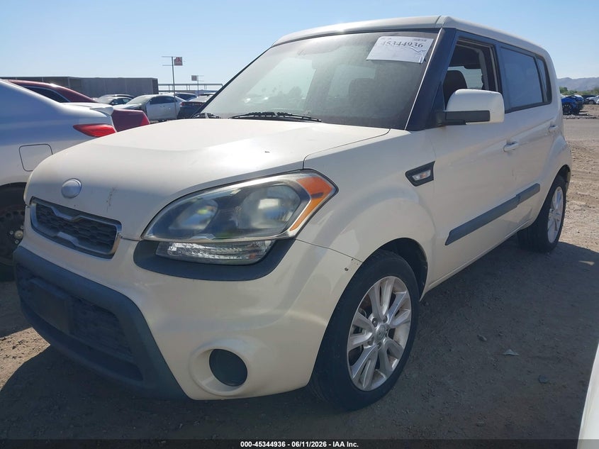 2013 Kia Soul VIN KNDJT2A58D7757548 IAAI salvage auction — NORMAL WEAR, Clear-Dealer Only (Arizona), sold $400 on 2026-07-28 (photo 2)