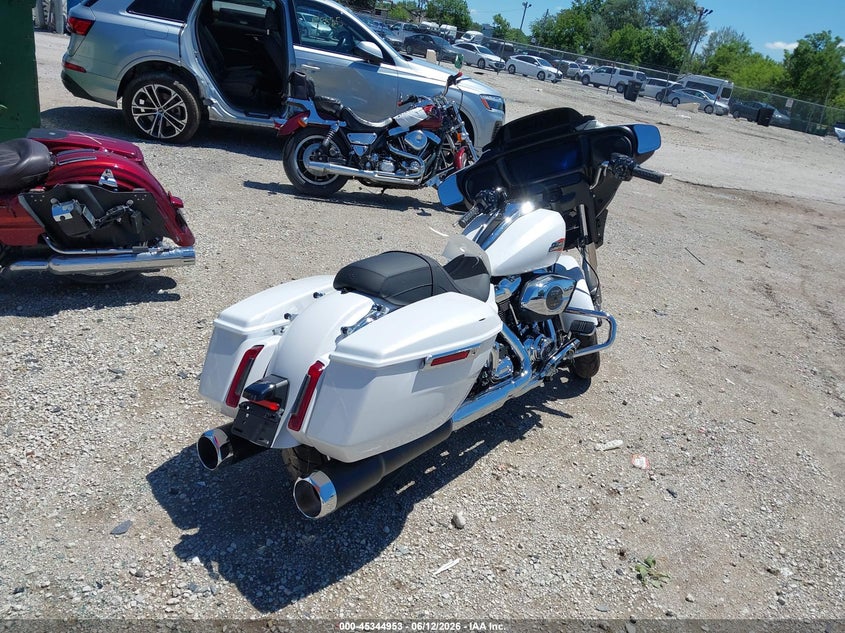 2024 Harley-davidson Street glide VIN 1HD1KB718RB638053 IAAI salvage auction — FRONT END, Salvage (Indiana), sold $12,350 on 2026-08-11 (photo 4)