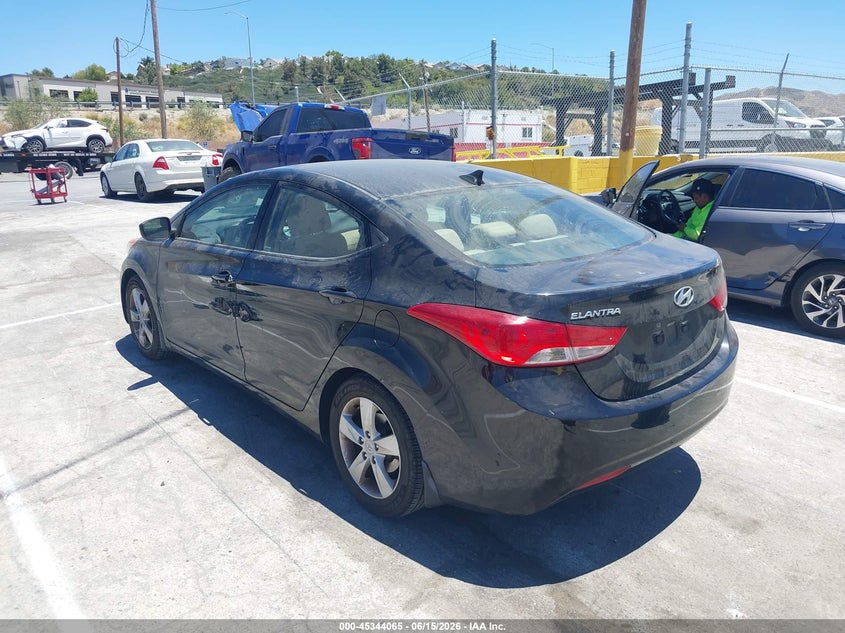 2013 Hyundai Elantra VIN 5NPDH4AE4DH412846 IAAI salvage auction — THEFT, Salvage (California), sold $825 on 2026-07-09 (photo 3)