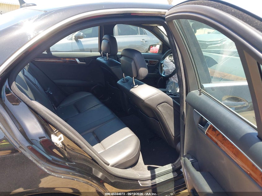 2012 Mercedes-benz C-klasse VIN WDDGF4HB1CR220568 IAAI salvage auction — FRONT END, Salvage Title, sold $1,000 on 2026-07-15 (photo 8)