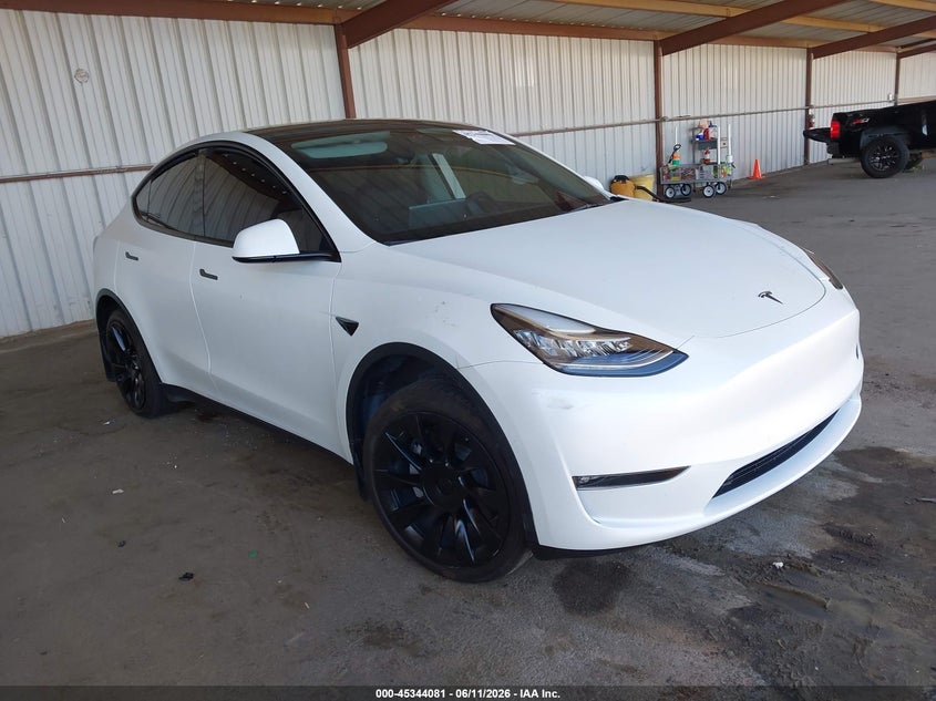 2022 Tesla Model y VIN 7SAYGDEE4NF402996 IAAI salvage auction — LEFT SIDE, Salvage (California), sold $8,100 on 2026-07-23 (photo 1)