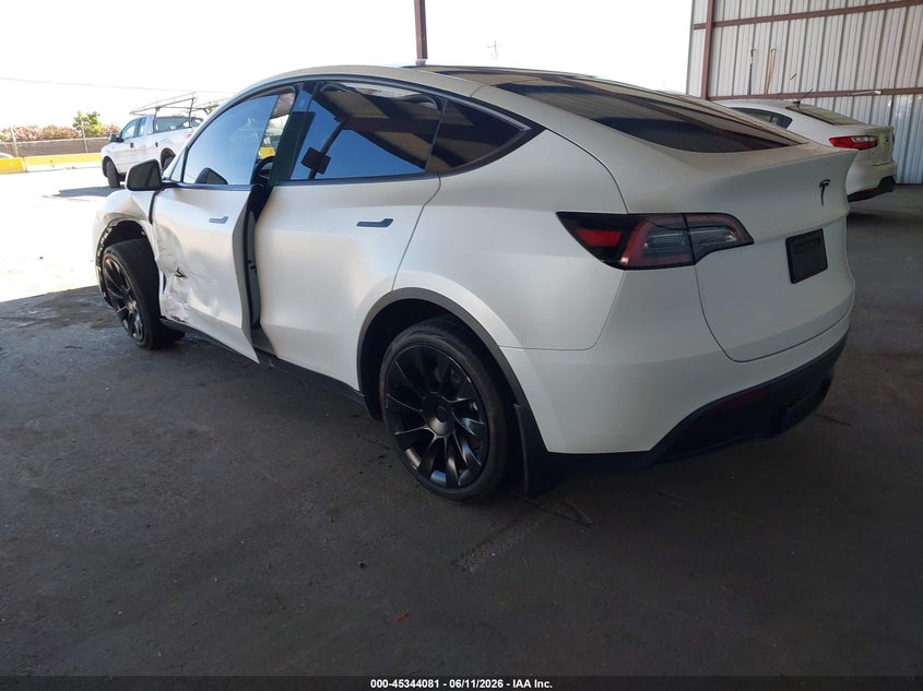 2022 Tesla Model y VIN 7SAYGDEE4NF402996 IAAI salvage auction — LEFT SIDE, Salvage (California), sold $8,100 on 2026-07-23 (photo 3)