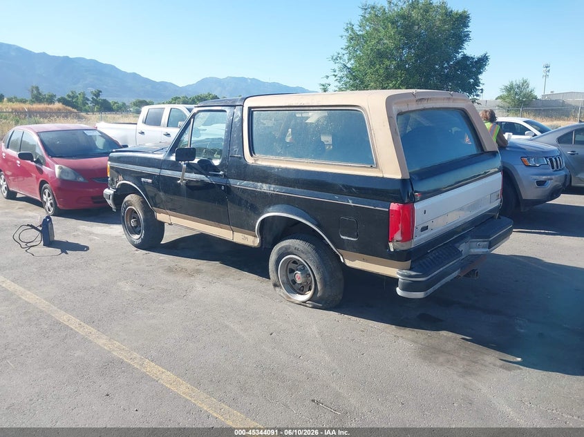 1988 Ford Bronco VIN 1FMEU15H6JLA58642 IAAI salvage auction — NORMAL WEAR, Clear (Utah), sold $1,050 on 2026-07-09 (photo 3)
