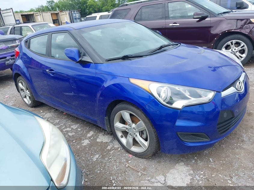 2013 Hyundai Veloster VIN KMHTC6AD2DU126668 IAAI salvage auction — NORMAL WEAR, Clear (Tennessee), sold $575 on 2026-07-23 (photo 1)