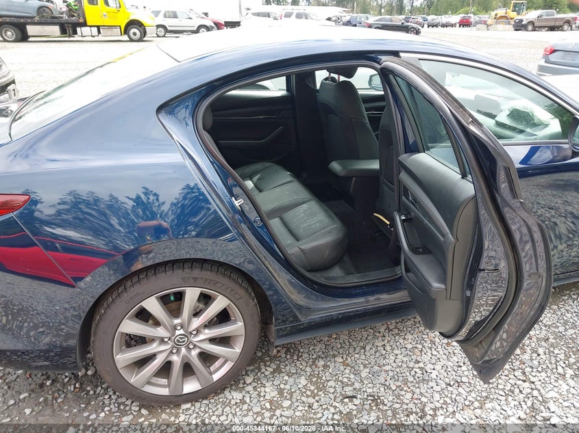 2021 Mazda 3 VIN 3MZBPBCM8MM208867 IAAI salvage auction — FRONT END, Bill Of Sale (Washington), sold $1,150 on 2026-07-29 (photo 8)