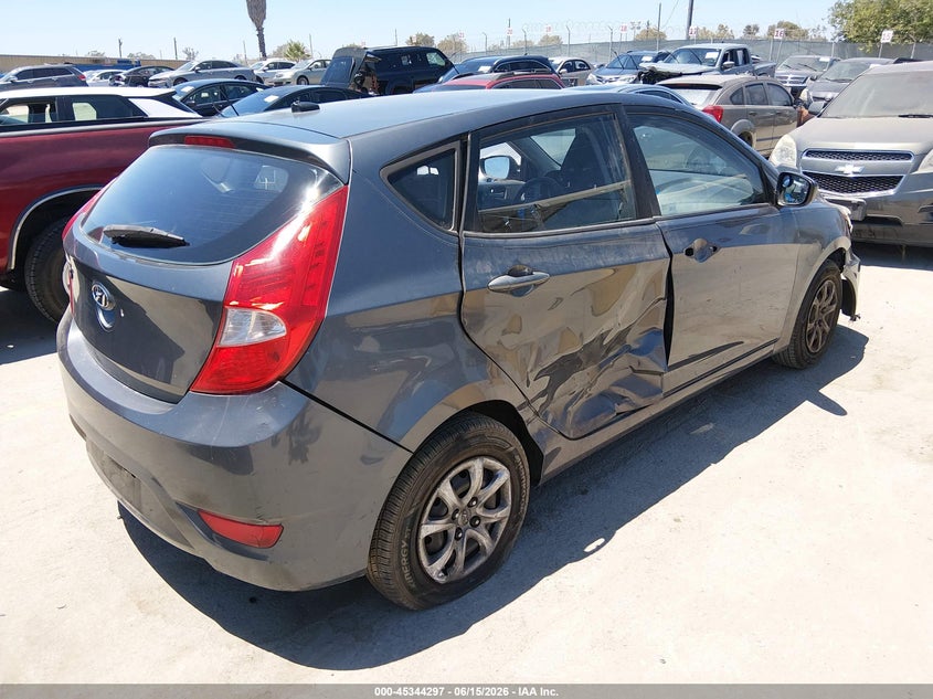 2013 Hyundai Accent VIN KMHCT5AE8DU066060 IAAI salvage auction — RIGHT SIDE, Clear (Tennessee), sold $25 on 2026-07-22 (photo 4)
