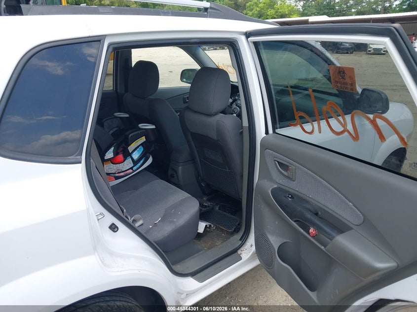 2008 Hyundai Tucson VIN KM8JM12B78U808455 IAAI salvage auction — BIOHAZARD/CHEMICAL, Salvage (Georgia), sold $650 on 2026-07-11 (photo 8)