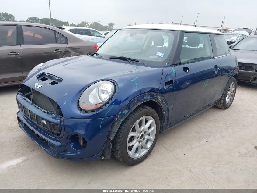 2015 Mini Cooper VIN WMWXP7C58F2A33528 IAAI salvage auction — FRONT & REAR, Original (Texas), sold $4,300 on 2026-08-11 (photo 2)