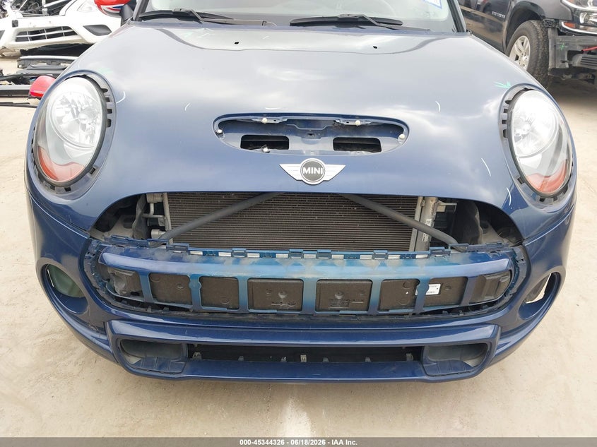 2015 Mini Cooper VIN WMWXP7C58F2A33528 IAAI salvage auction — FRONT & REAR, Original (Texas), sold $4,300 on 2026-08-11 (photo 6)