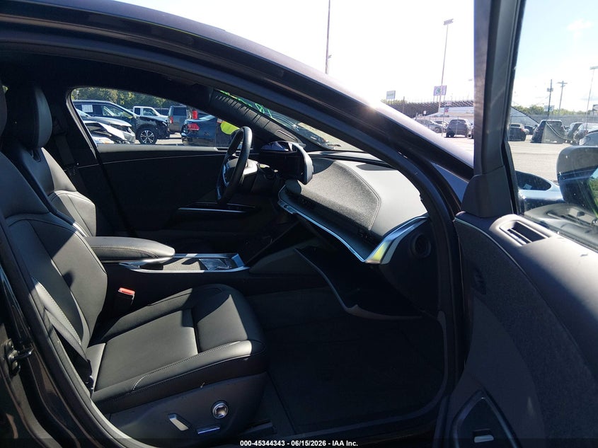 2023 Lucid Air VIN 50EA1PFA2PA009115 IAAI salvage auction — RIGHT FRONT, Salvage (New Jersey), sold $12,800 on 2026-08-02 (photo 5)