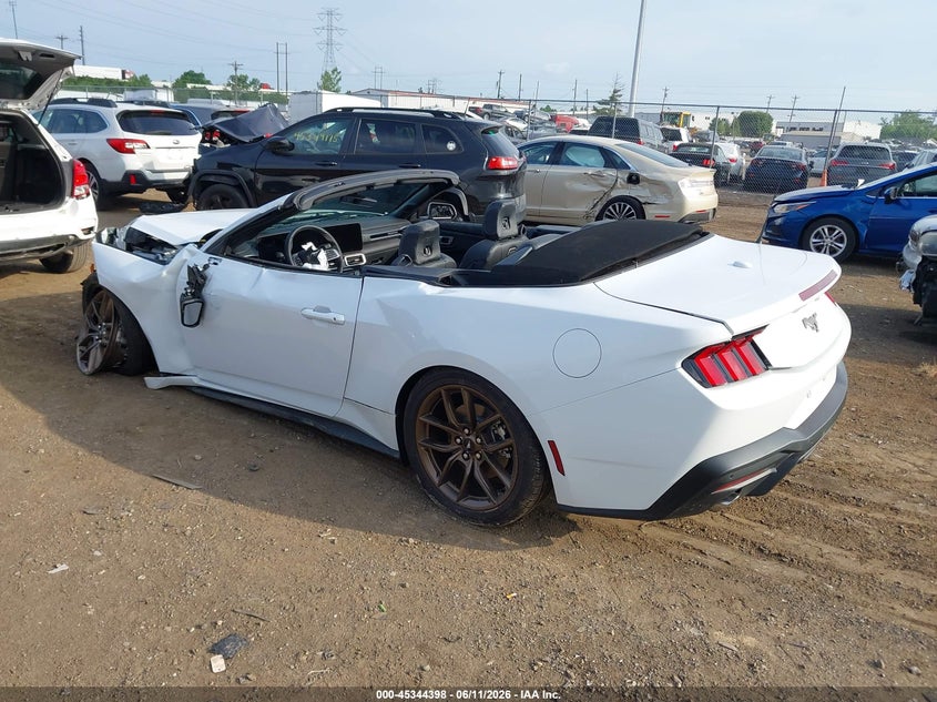 2026 Ford Mustang VIN 1FAGP8UH2T5103765 IAAI salvage auction — FRONT END, Salvage (Ohio), sold $10,300 on 2026-07-30 (photo 3)