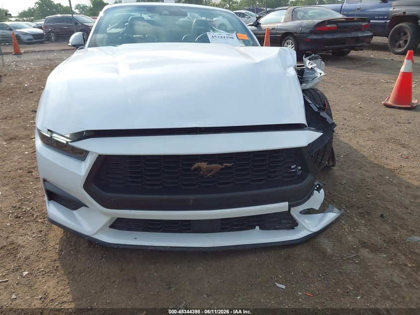 2026 Ford Mustang VIN 1FAGP8UH2T5103765 IAAI salvage auction — FRONT END, Salvage (Ohio), sold $10,300 on 2026-07-30 (photo 6)