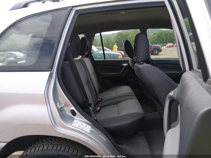 2004 Toyota Rav 4 VIN JTEGD20V940031498 IAAI salvage auction — NORMAL WEAR, Clear (Pennsylvania), sold $800 on 2026-07-09 (photo 8)