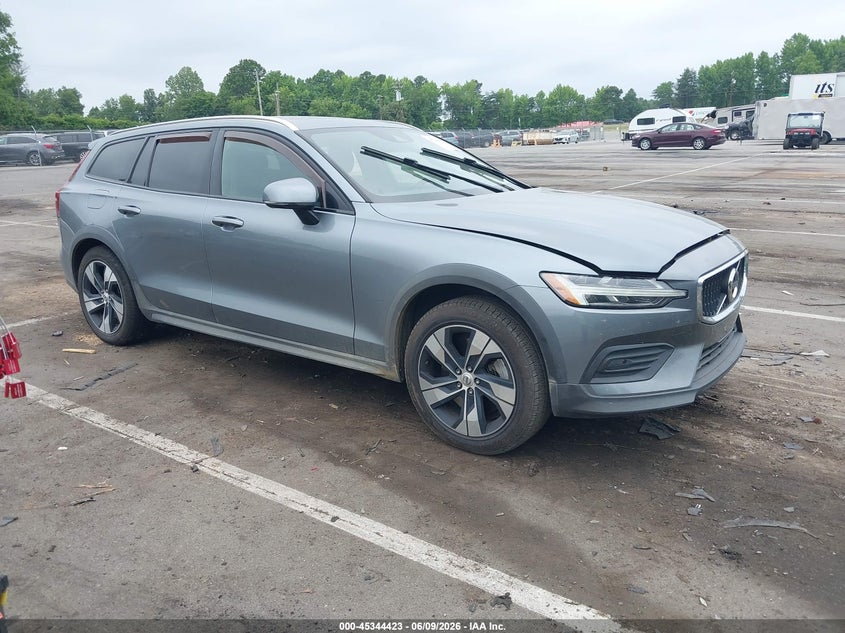 2020 Volvo V60 cross country VIN YV4102WK1L1036980 IAAI salvage auction — REAR END, Salvage (North Carolina), sold $1,500 on 2026-07-30 (photo 1)