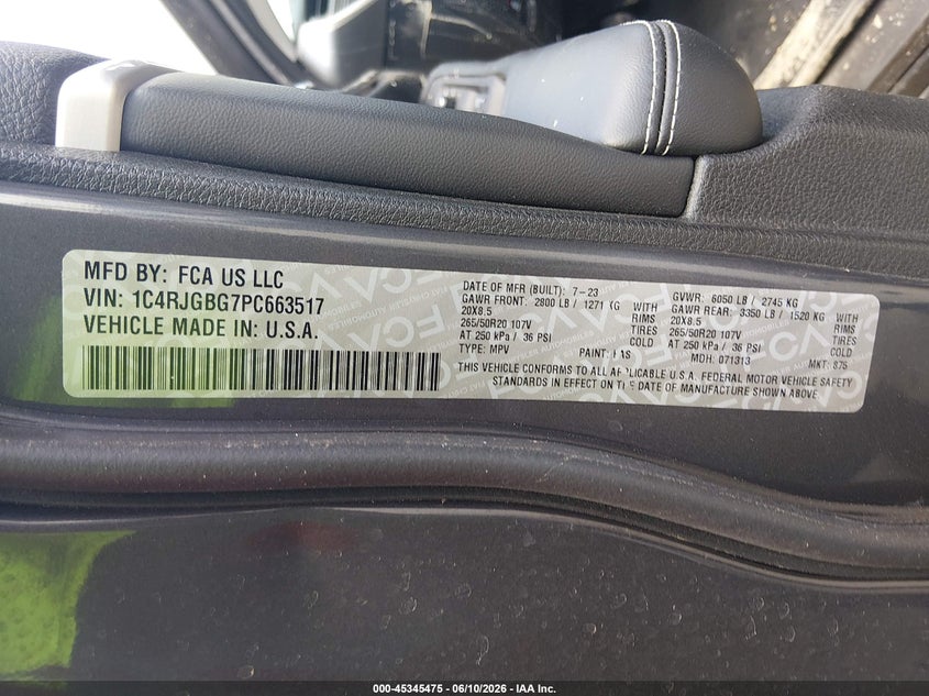 2023 Jeep Grand cherokee VIN 1C4RJGBG7PC663517 IAAI salvage auction — ROLLOVER, Salvage Title, sold $2,650 on 2026-08-27 (photo 9)