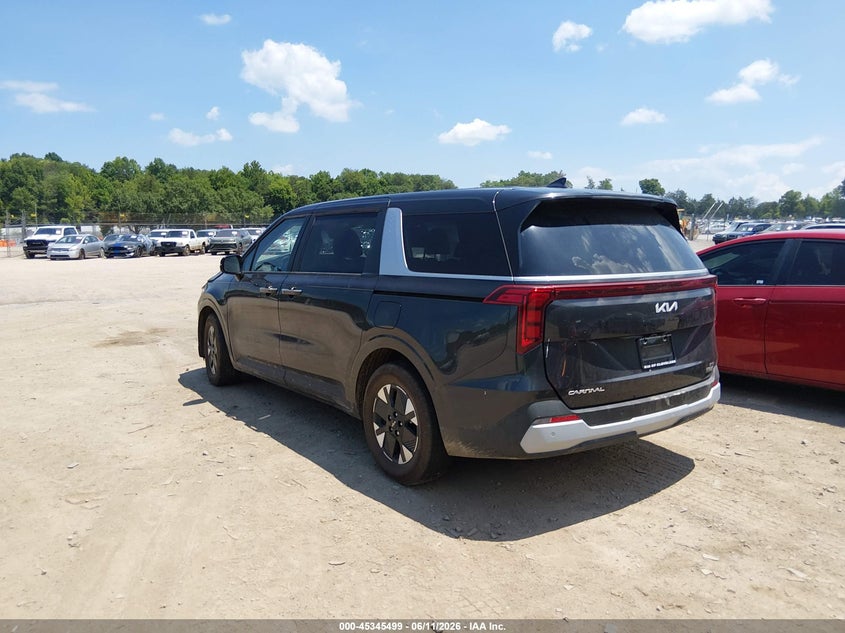 2026 Kia Carnival VIN KNDNB5KA0T6138254 IAAI salvage auction — SIDE, Salvage Title, sold $10,200 on 2026-07-29 (photo 3)