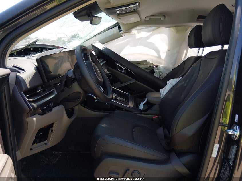 2026 Kia Carnival VIN KNDNB5KA0T6138254 IAAI salvage auction — SIDE, Salvage Title, sold $10,200 on 2026-07-29 (photo 5)