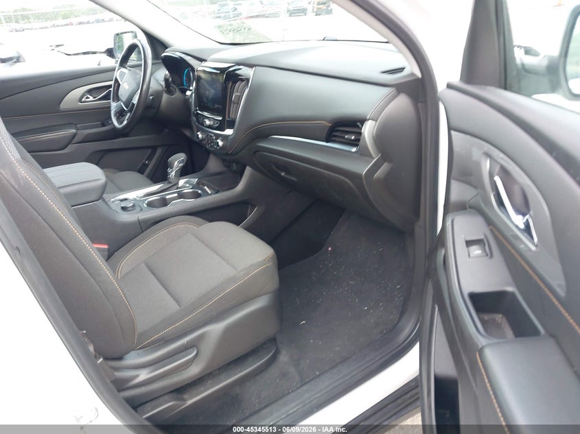 2021 Chevrolet Traverse VIN 1GNEVGKW3MJ125017 IAAI salvage auction — RIGHT FRONT, Rebuildable (Florida), sold $8,000 on 2026-07-27 (photo 5)
