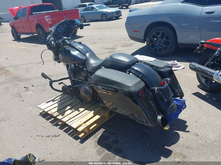 2021 Harley-davidson Street glide VIN 1HD1KRP19MB645367 IAAI salvage auction — FRONT END, Salvage (Colorado), sold $2,150 on 2026-09-30 (photo 3)