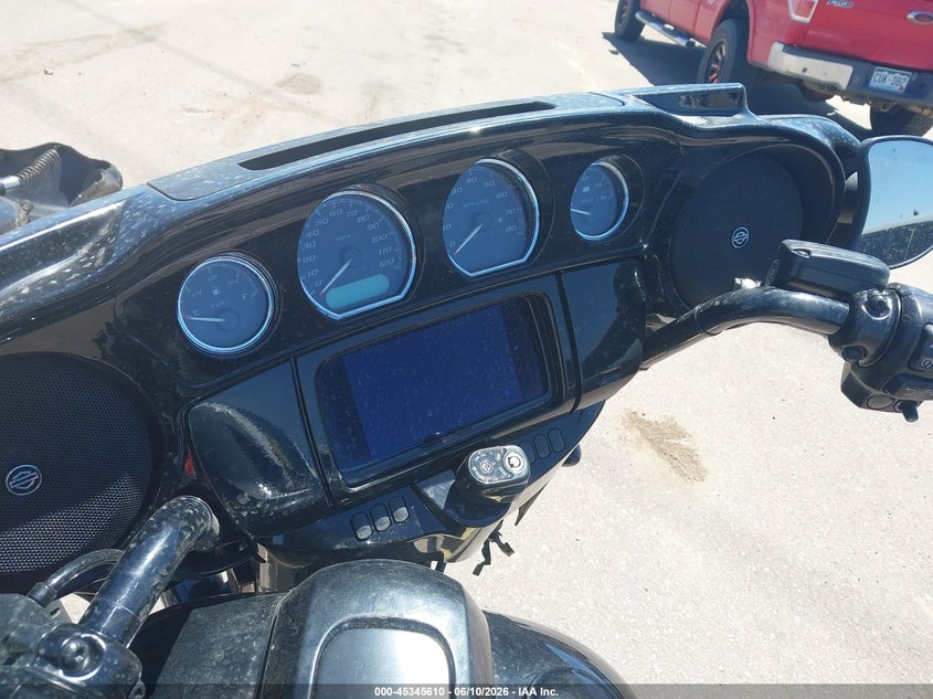 2021 Harley-davidson Street glide VIN 1HD1KRP19MB645367 IAAI salvage auction — FRONT END, Salvage (Colorado), sold $2,150 on 2026-09-30 (photo 7)