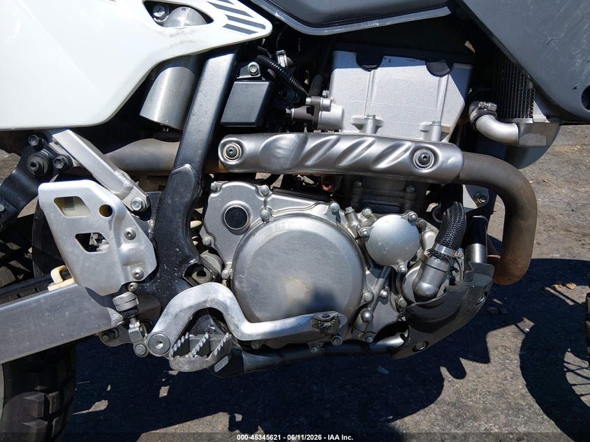2015 Suzuki Dr-z VIN JS1SK43A6F2100741 IAAI salvage auction — RIGHT SIDE, Salvage (Mississippi), sold $2,100 on 2026-07-08 (photo 8)
